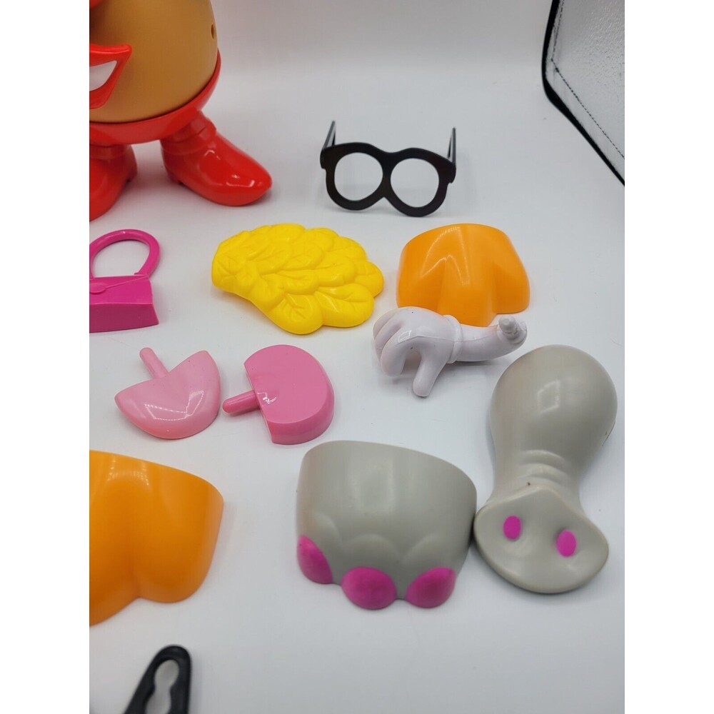 Mr Potato Head W/ 28 Accessories - Picture 4 of 6